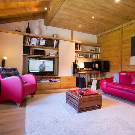 Les Chosalets Chalet Sleeps 8 Domek alpejski Chamonix